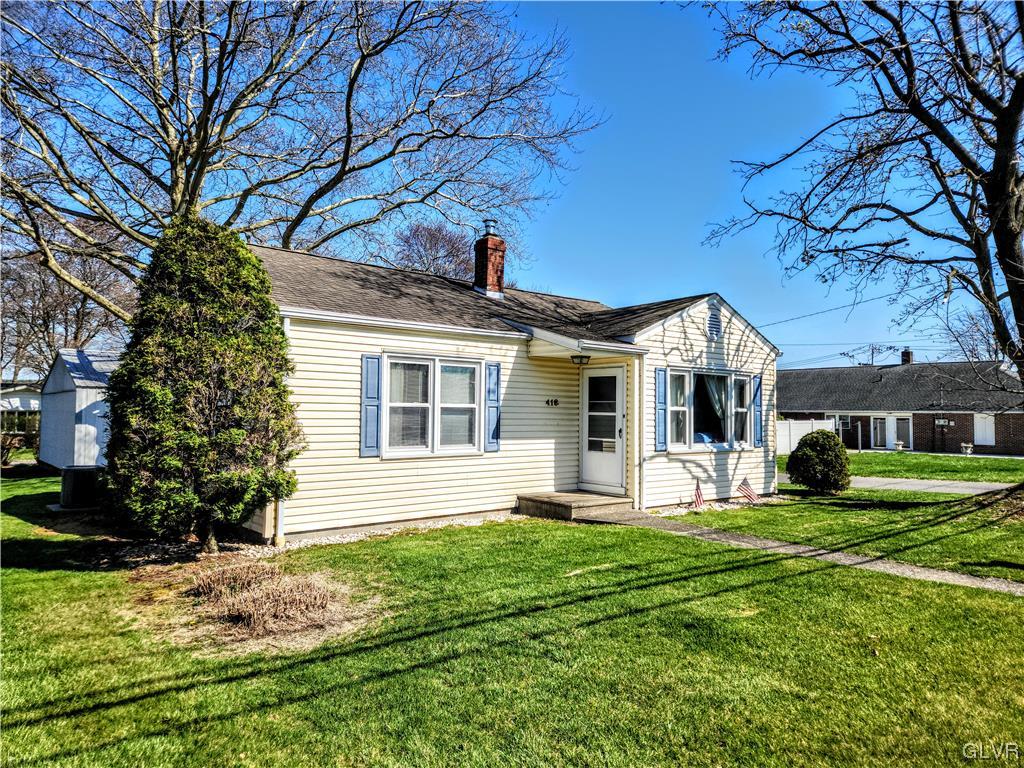 418 Center Street Slatington, PA 18080 - Photo 1 of 23 Gallery Image 1