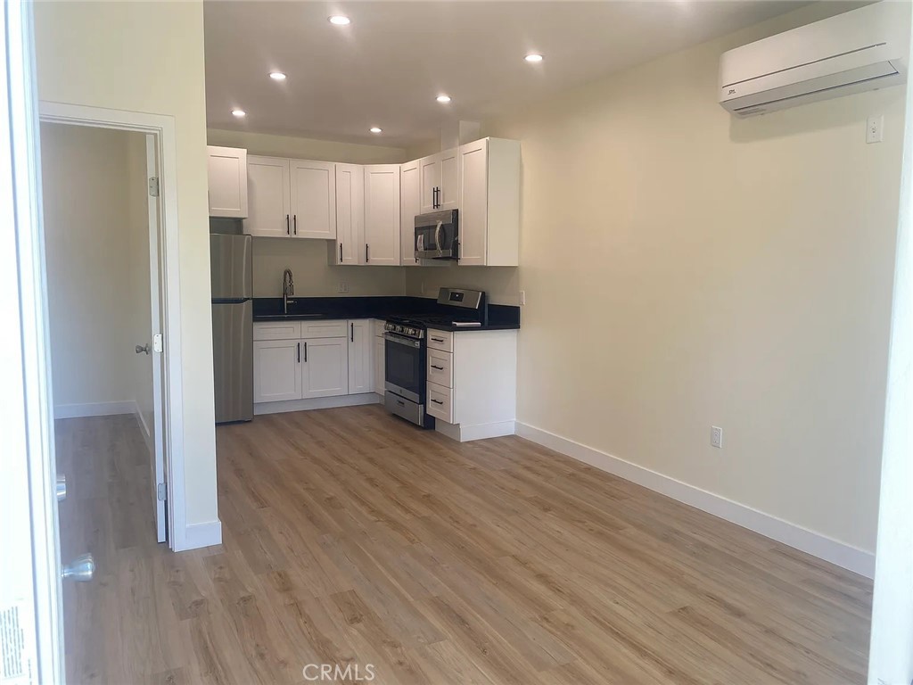 19253 Nashville Street Porter Ranch, CA 91326 - Photo 1 of 10 Gallery Image 1