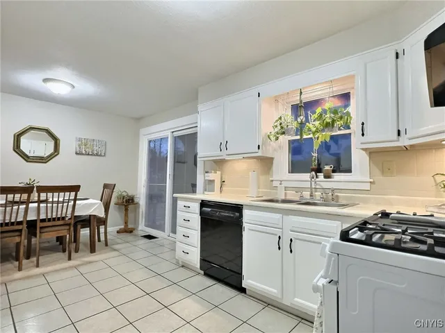 $649,900 | 4269 West Road, Cortland, NY 13045