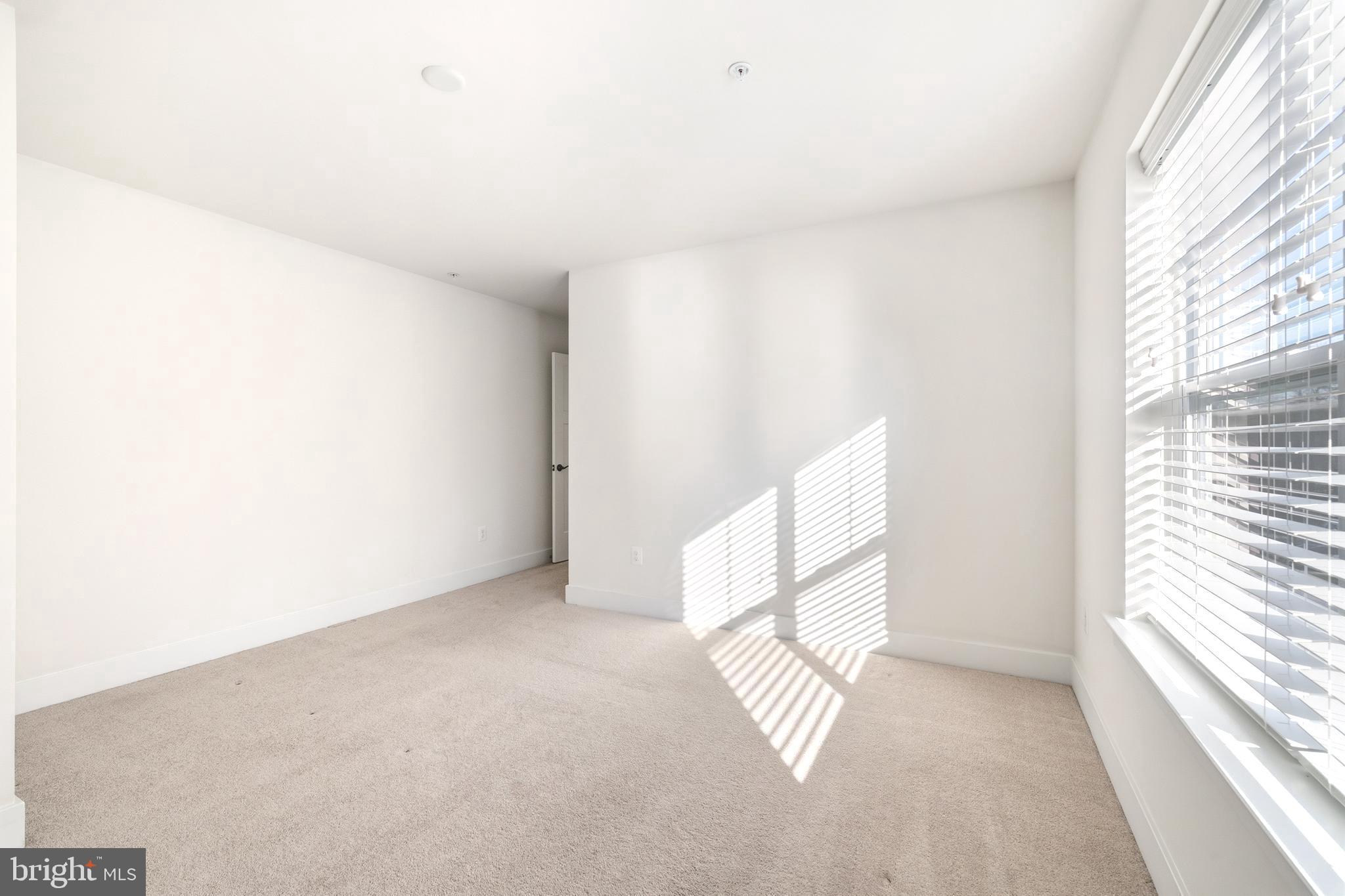 550 Broadneck Road Annapolis, MD 21409 - Photo 31 of 63 a view of an empty room