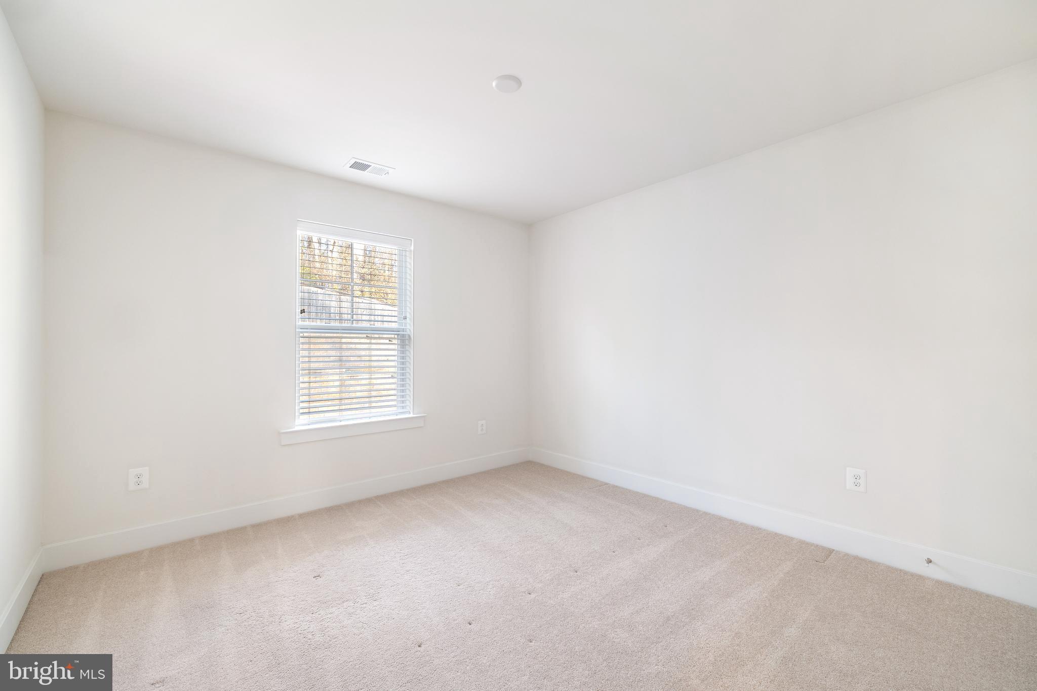 550 Broadneck Road Annapolis, MD 21409 - Photo 38 of 63 Bedroom 4