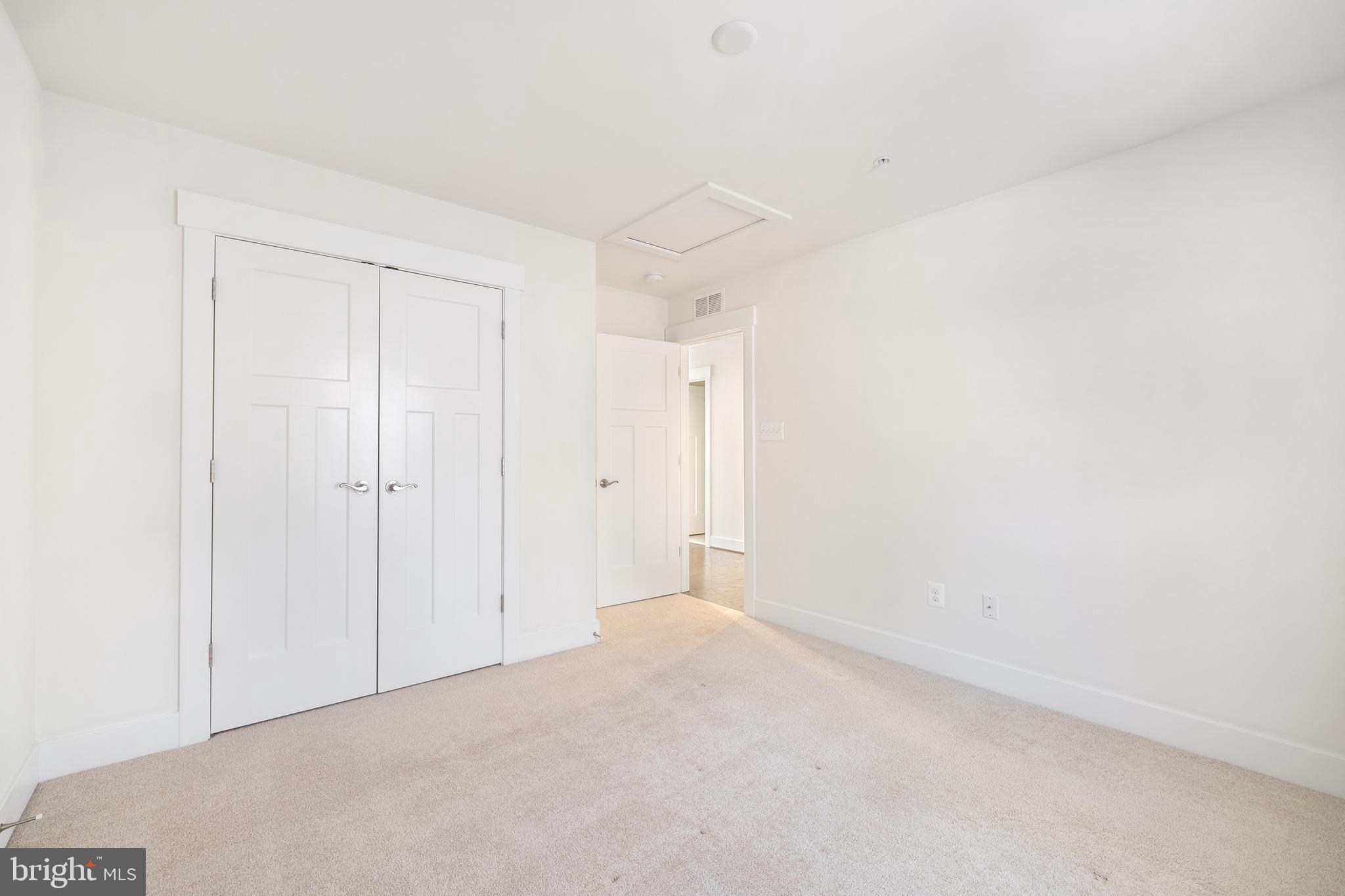 550 Broadneck Road Annapolis, MD 21409 - Photo 39 of 63 a view of an empty room