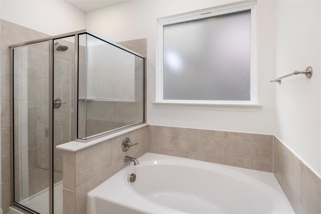 620 Blakelys Way Fate, TX 75189 - Photo 14 of 22