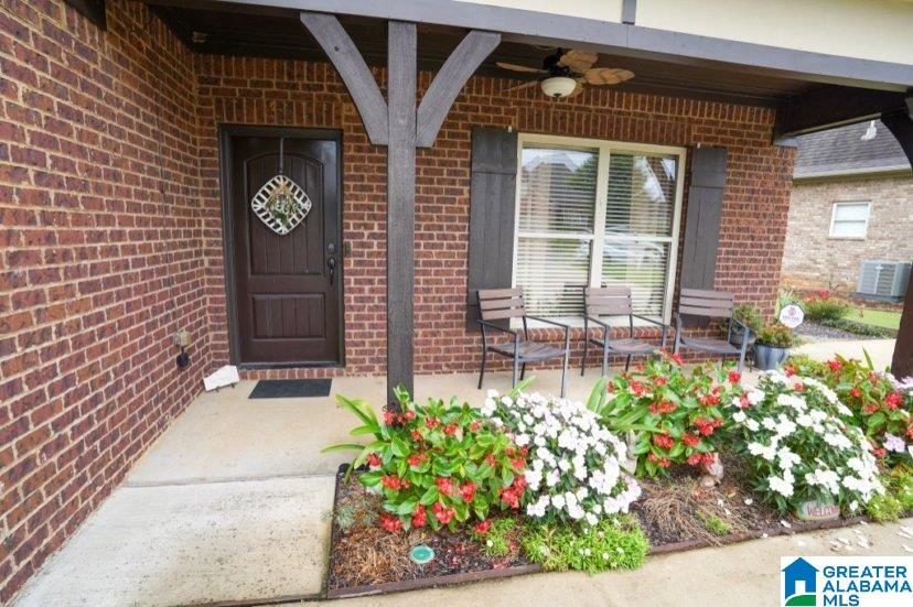 508 Horizon Street Alabaster, AL 35114 - Photo 2 of 31