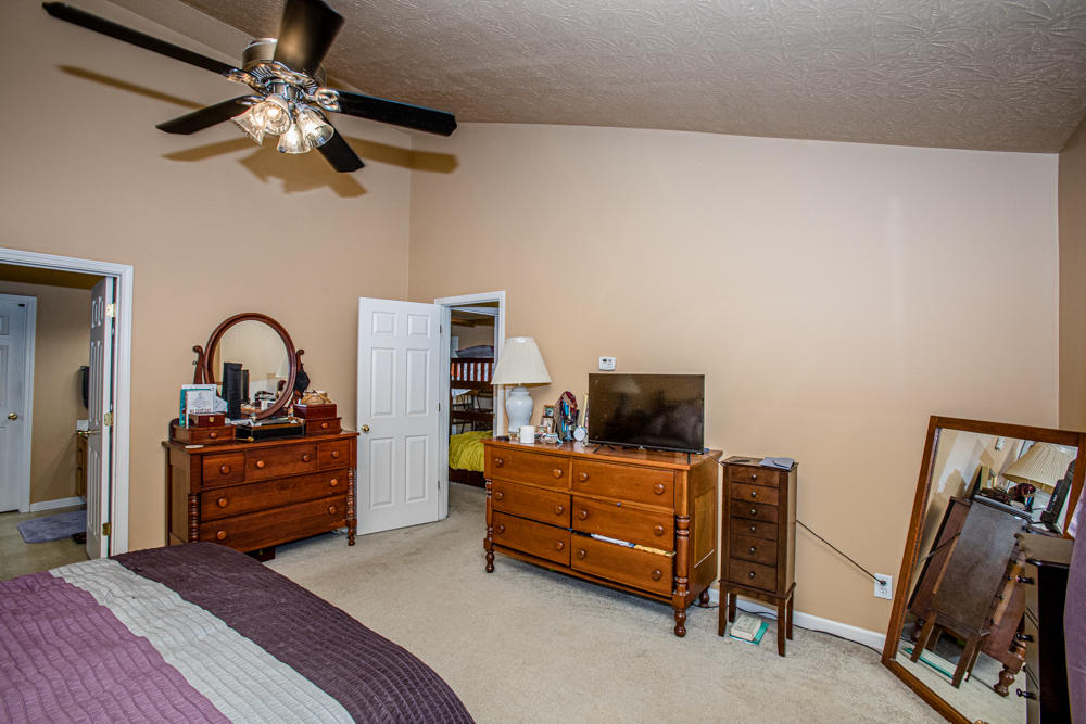 361 Winton Road Versailles, KY 40383 - Photo 33 of 36 1F9A6504