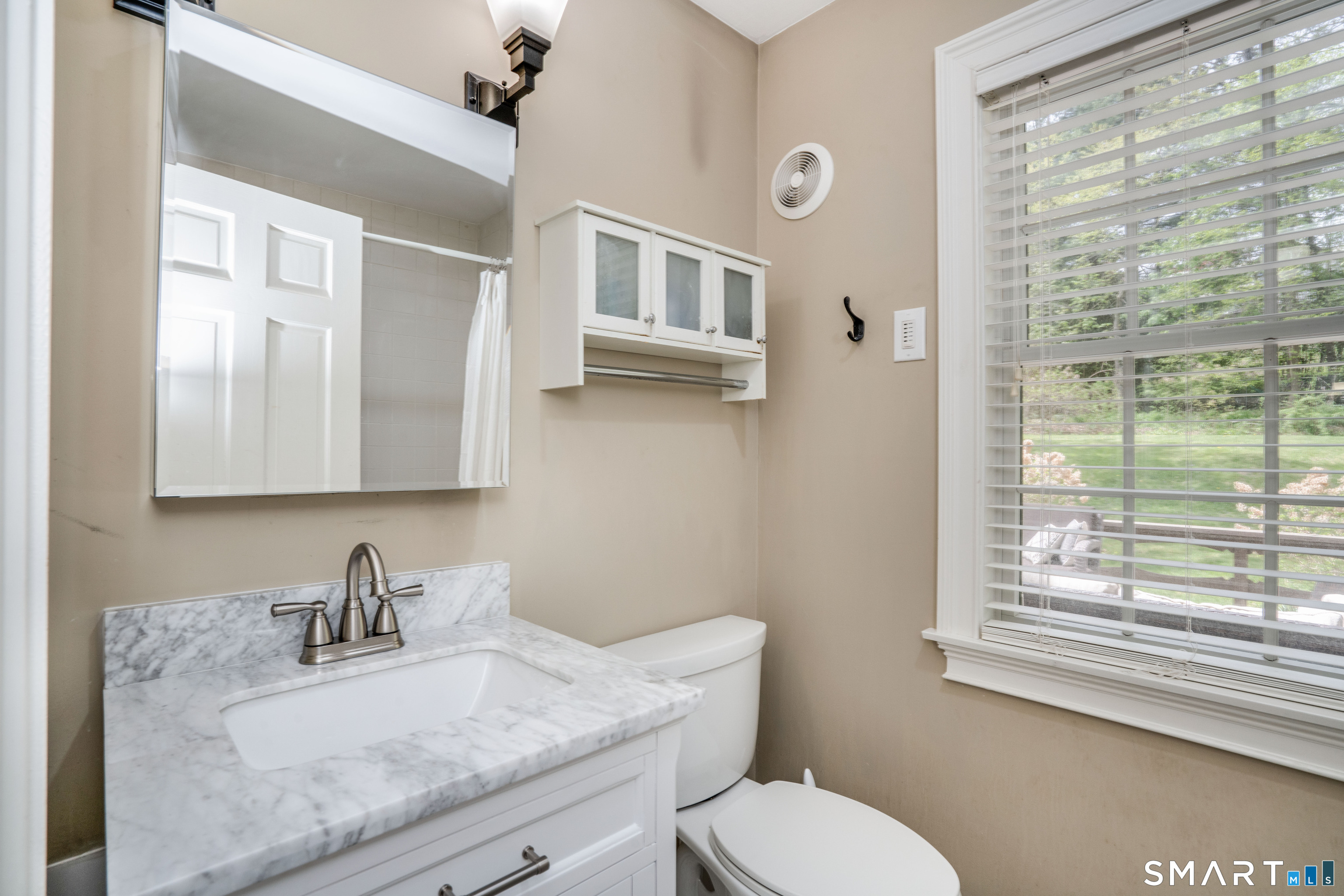 55 Terry Road Hartford, CT 06105 - Photo 21 of 40
