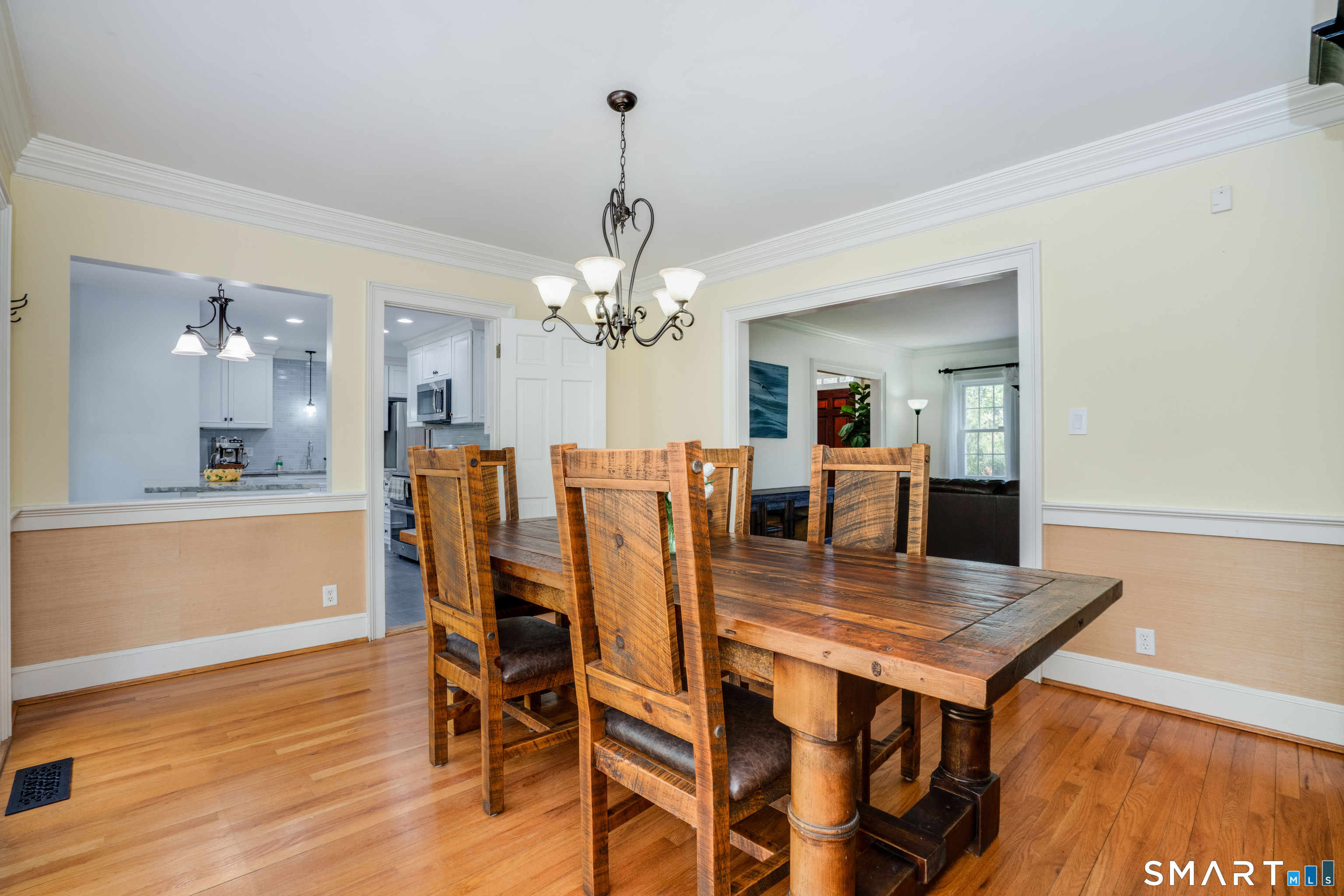 55 Terry Road Hartford, CT 06105 - Photo 10 of 40