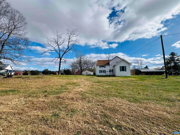 $415,000 | 43 Niswander Road, Staunton, VA 24401