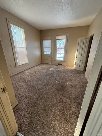 $199,900 | 311 North Main Street, Kendallville, IN 46755