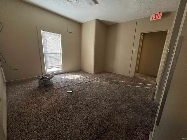 $199,900 | 311 North Main Street, Kendallville, IN 46755