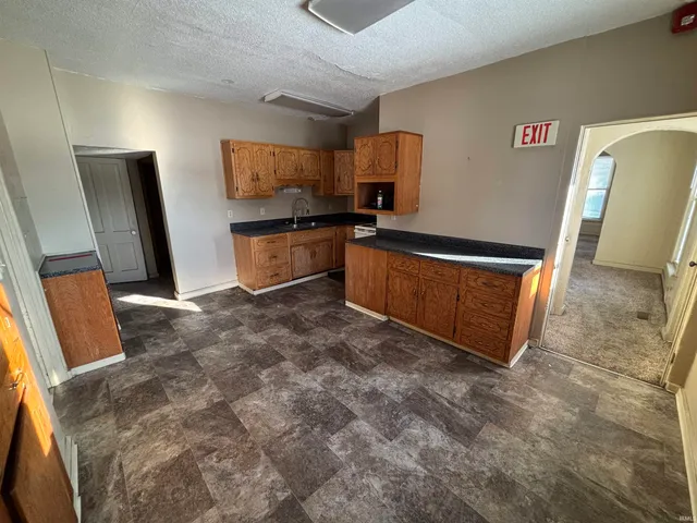 $199,900 | 311 North Main Street, Kendallville, IN 46755