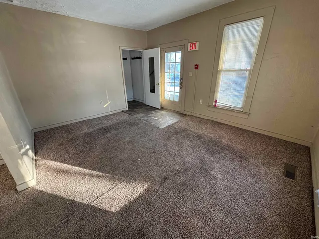 $199,900 | 311 North Main Street, Kendallville, IN 46755