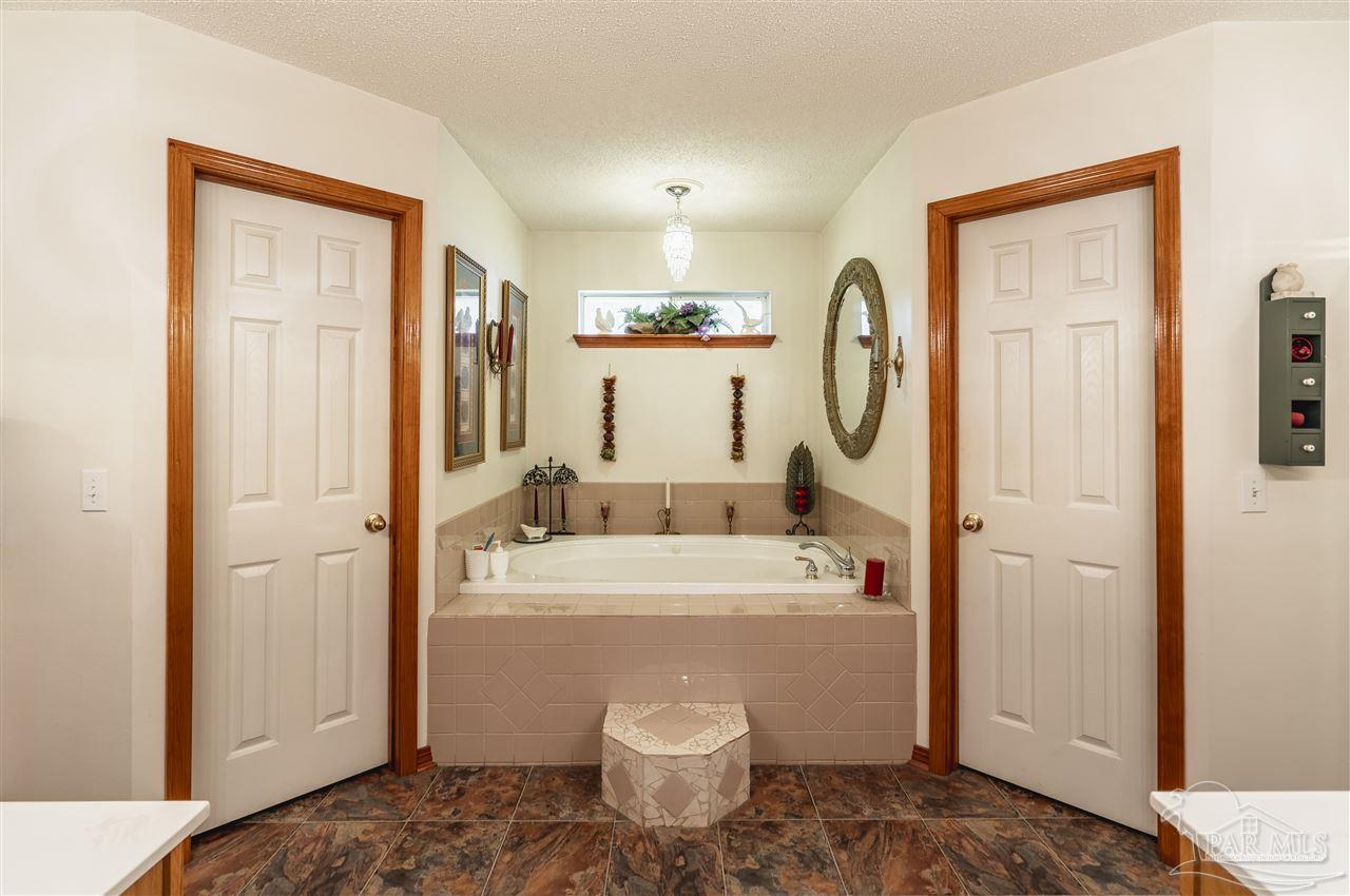3799 Acy Lowery Road Pace, FL 32571 - Photo 14 of 18 Gallery Image 14