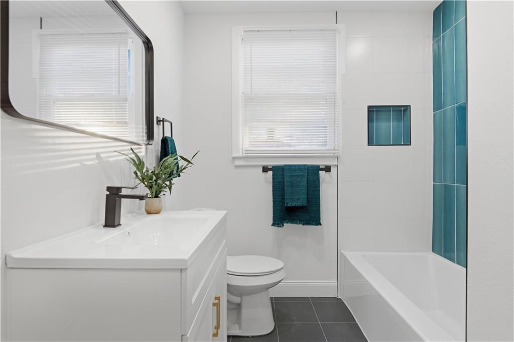 2147 Carnot Street New Orleans, LA 70122 - Photo 10 of 21