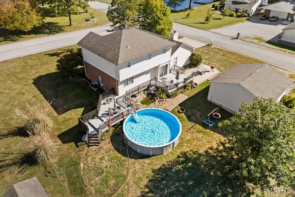 $375,000 | 1 Larkspur Drive, New Baden, IL 62265