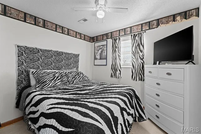 $387,000 | 1 Larkspur Drive, New Baden, IL 62265