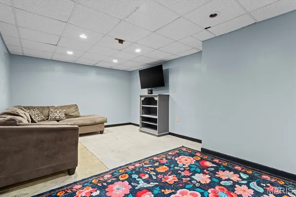$375,000 | 1 Larkspur Drive, New Baden, IL 62265