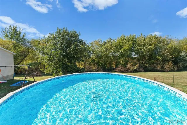 $387,000 | 1 Larkspur Drive, New Baden, IL 62265