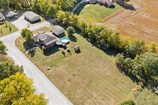 $387,000 | 1 Larkspur Drive, New Baden, IL 62265