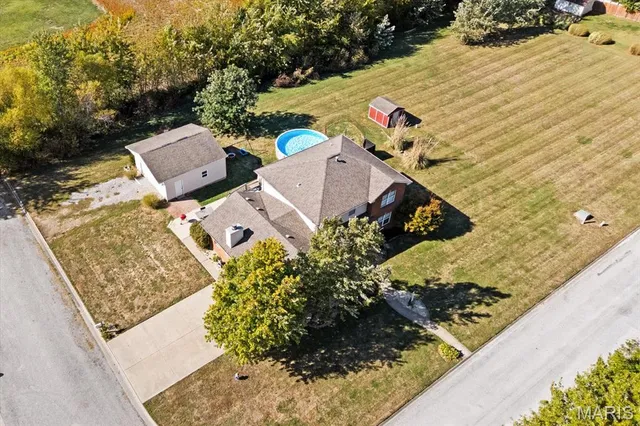 $387,000 | 1 Larkspur Drive, New Baden, IL 62265