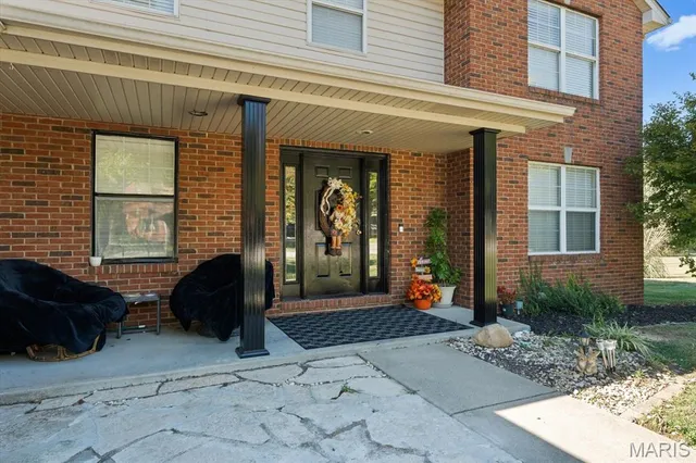 $387,000 | 1 Larkspur Drive, New Baden, IL 62265