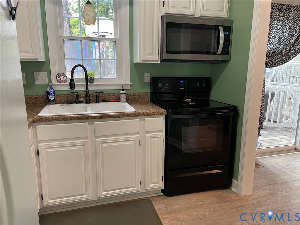 2210 Cox Road Henrico, VA 23233 - Photo 3 of 22 Gallery Image 3