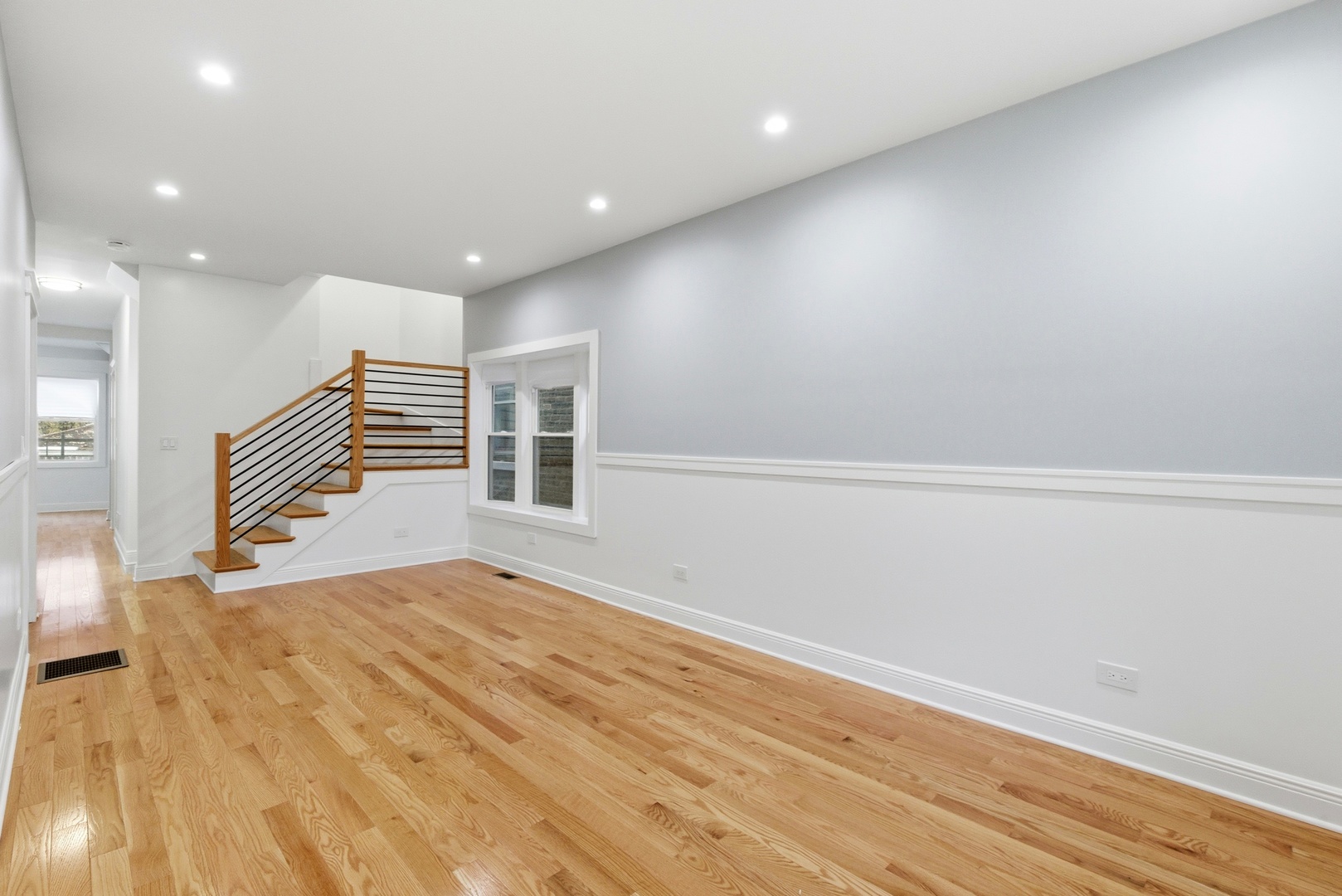 8327 South Morgan Street Chicago, IL 60620 - Photo 9 of 46 a view of an empty room