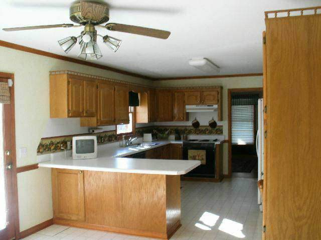 400 Devon Way Anderson, SC 29621 - Photo 3 of 9