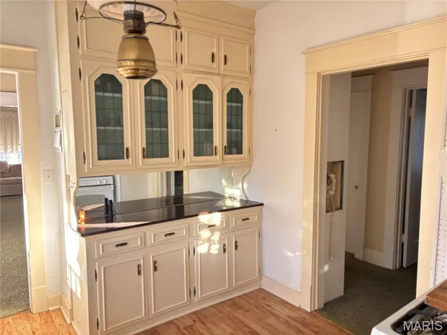 $165,000 | 505 West College Avenue, Greenville, IL 62246