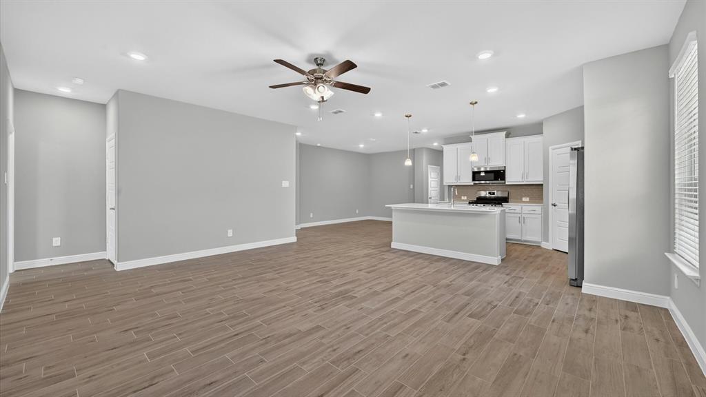 724 Rubicon Road Justin, TX 76247 - Photo 6 of 27