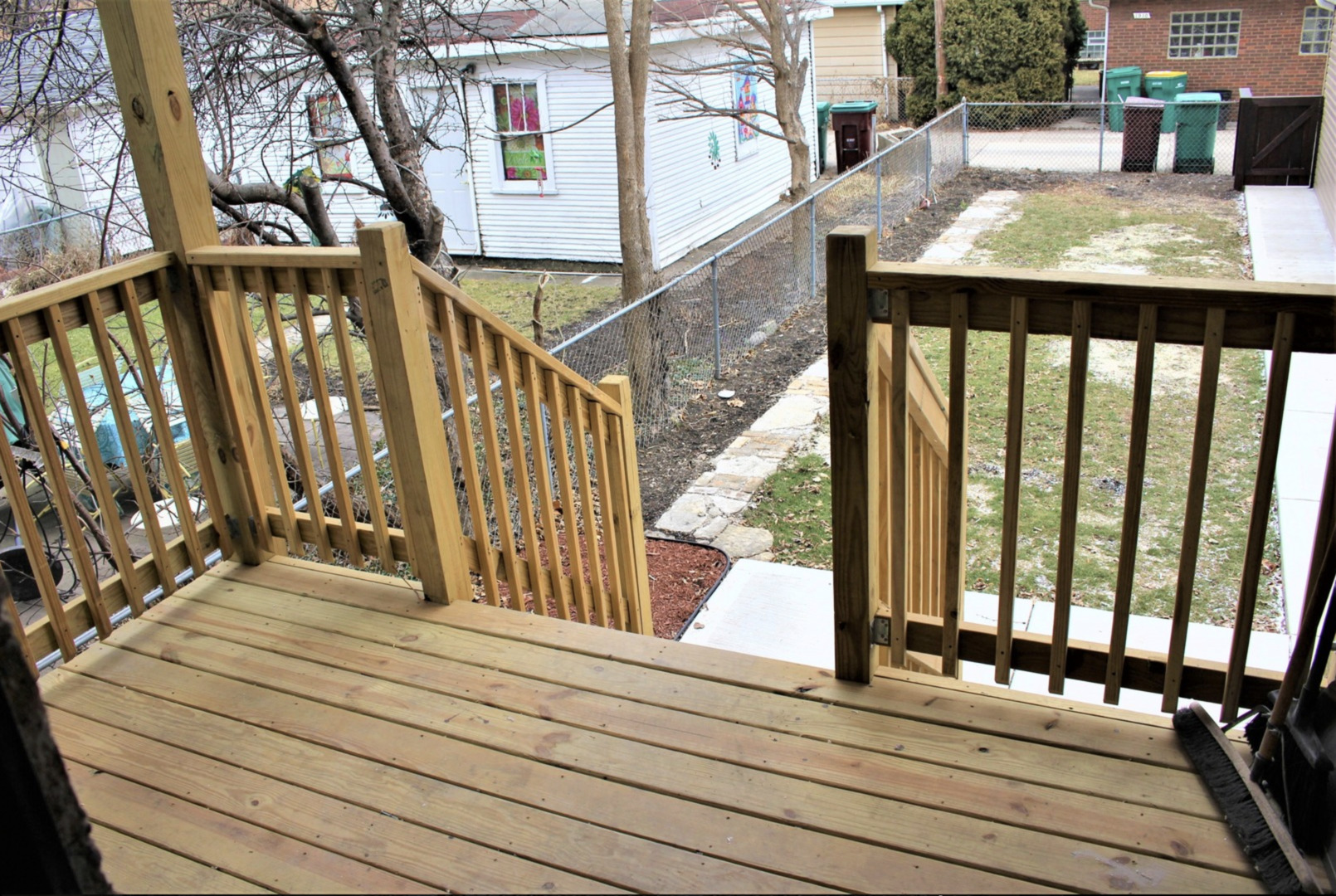 1911 Ridgeland Avenue Berwyn, IL 60402 - Photo 20 of 21 a view of balcony with furniture