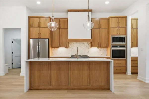 $599,950 | 3804 County Road 7665, Lubbock, TX 79424