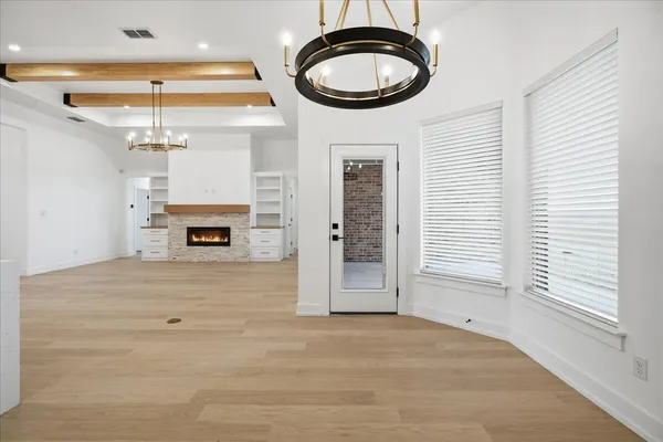 $599,950 | 3804 County Road 7665, Lubbock, TX 79424
