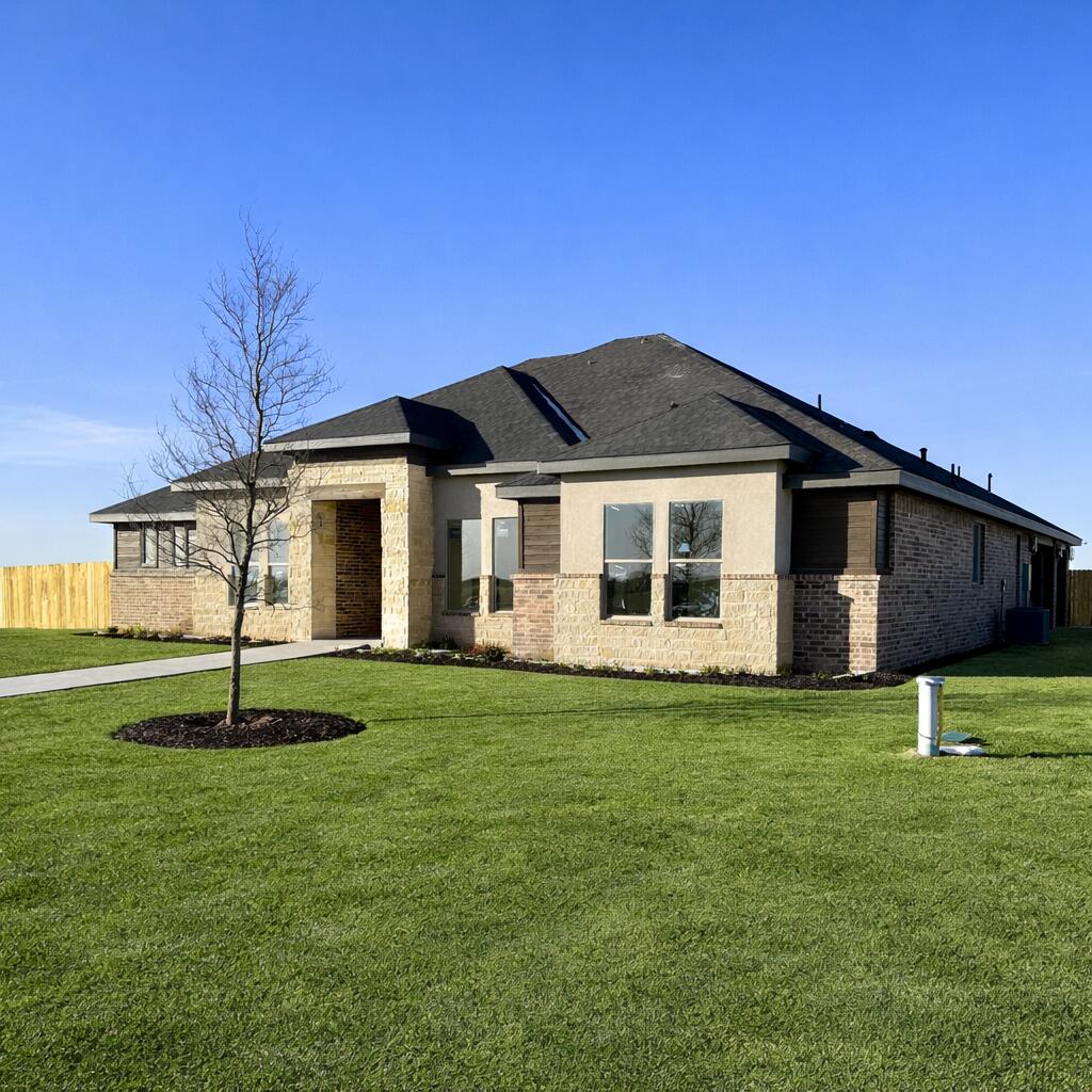3804 County Road 7665 Lubbock, TX 79424 - Photo 2 of 4 a house that is sitting in the grass