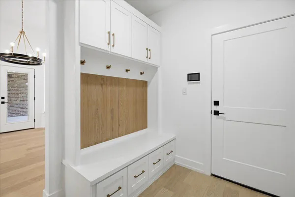 $599,950 | 3804 County Road 7665, Lubbock, TX 79424