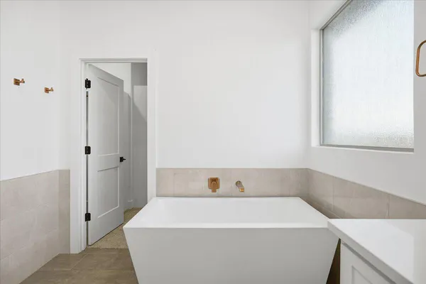 $599,950 | 3804 County Road 7665, Lubbock, TX 79424