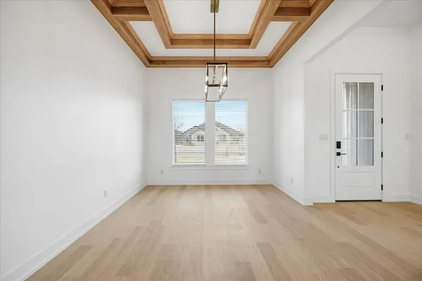 $599,950 | 3804 County Road 7665, Lubbock, TX 79424