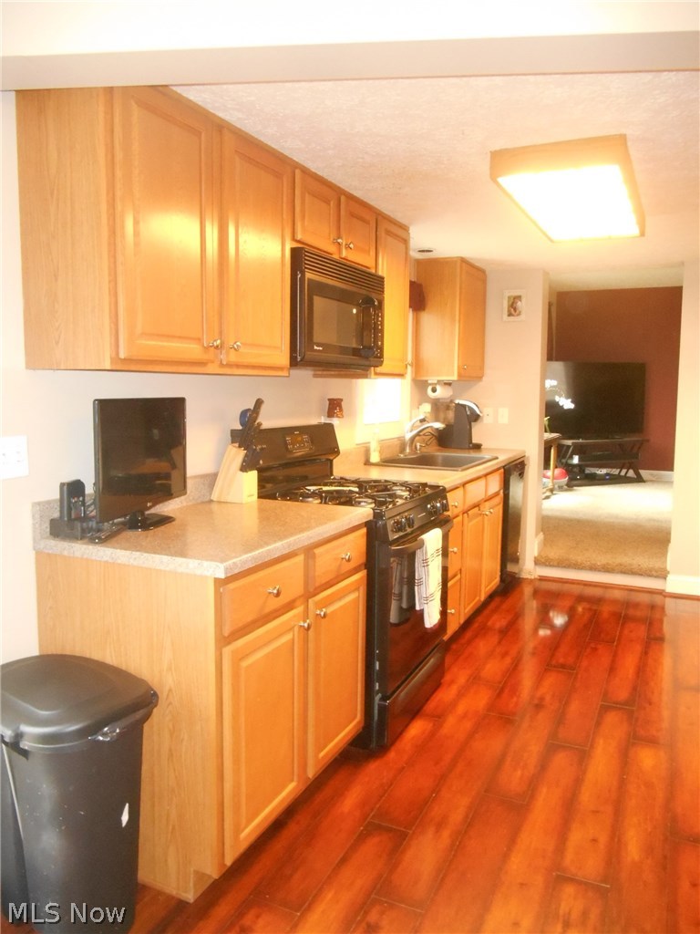 1118 Lockwood Road Barberton, OH 44203 - Photo 6 of 28