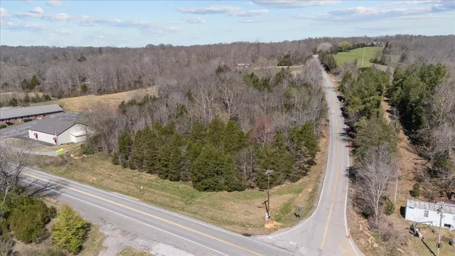 $99,000 | 2262 Highway 13, Palmyra, TN 37142