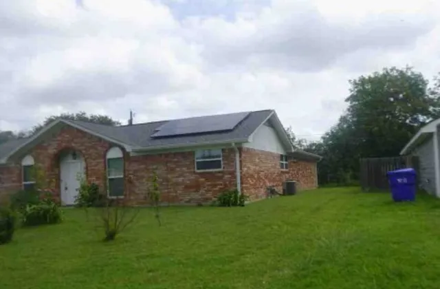 $155,720 | 301 South Patricia Street, Waco, TX 76705