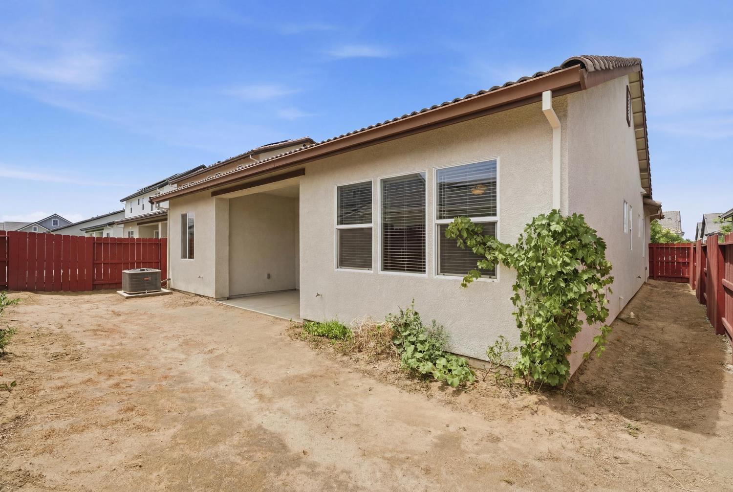 2466 Paramount Lane Manteca, CA 95337 - Photo 29 of 36