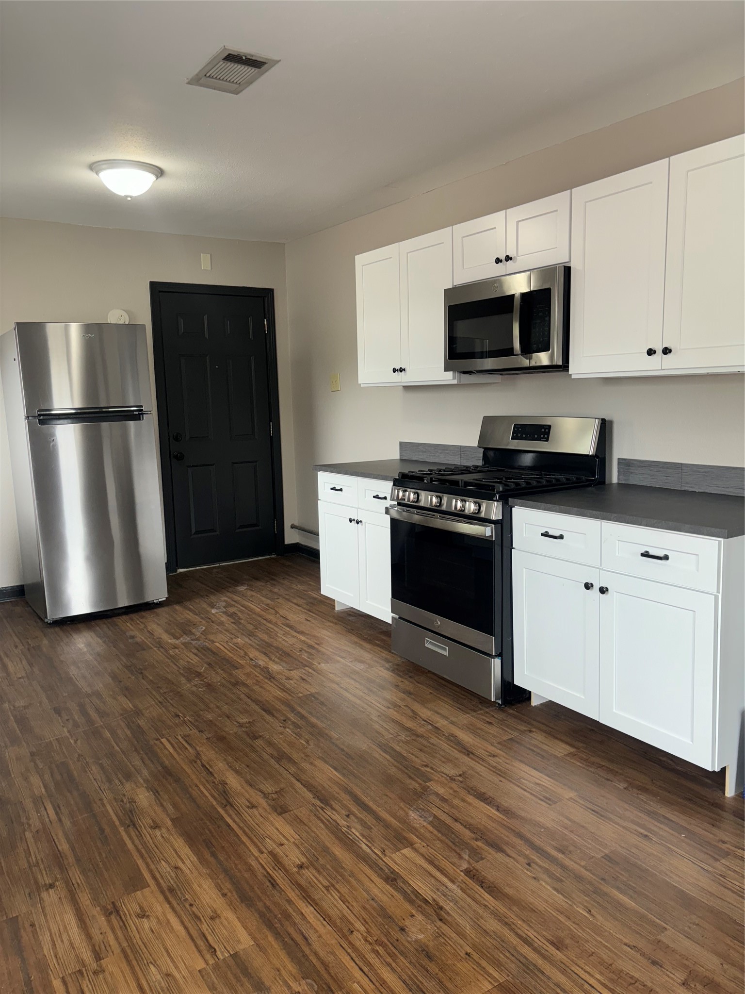 1408 West 34th Street Houston, TX 77018 - Photo 5 of 17