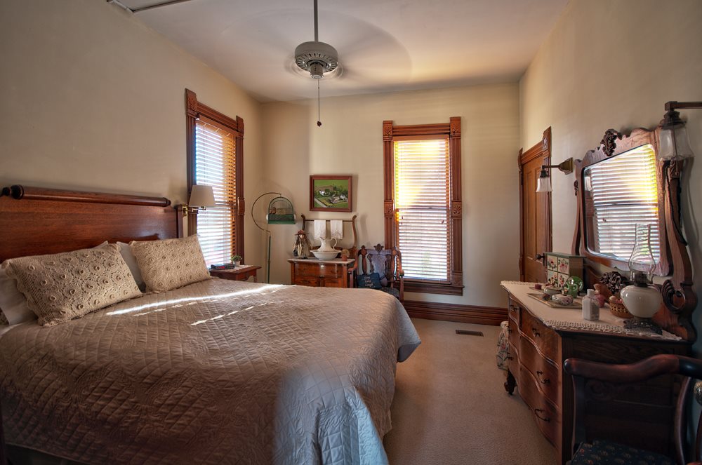 2055 Dierdorff Road Goshen, IN 46526 - Photo 14 of 29 Gallery Image 14