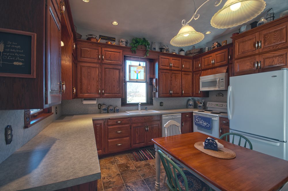 2055 Dierdorff Road Goshen, IN 46526 - Photo 6 of 29 Gallery Image 6