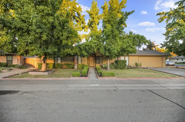 $429,900 | 9812 Sandy Creek Way, Stockton, CA 95209