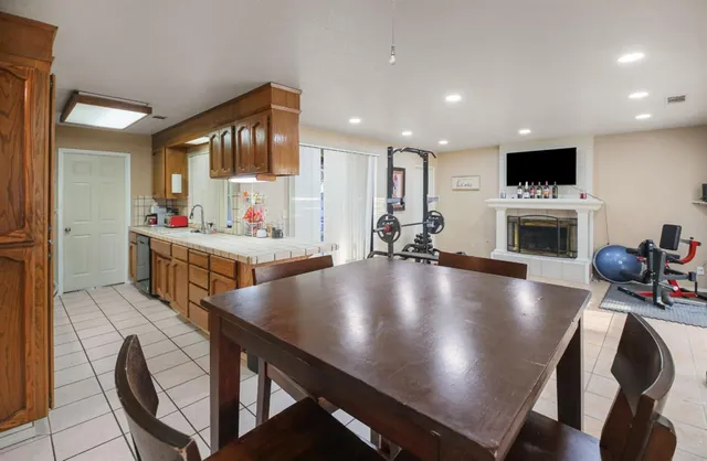 $429,900 | 9812 Sandy Creek Way, Stockton, CA 95209