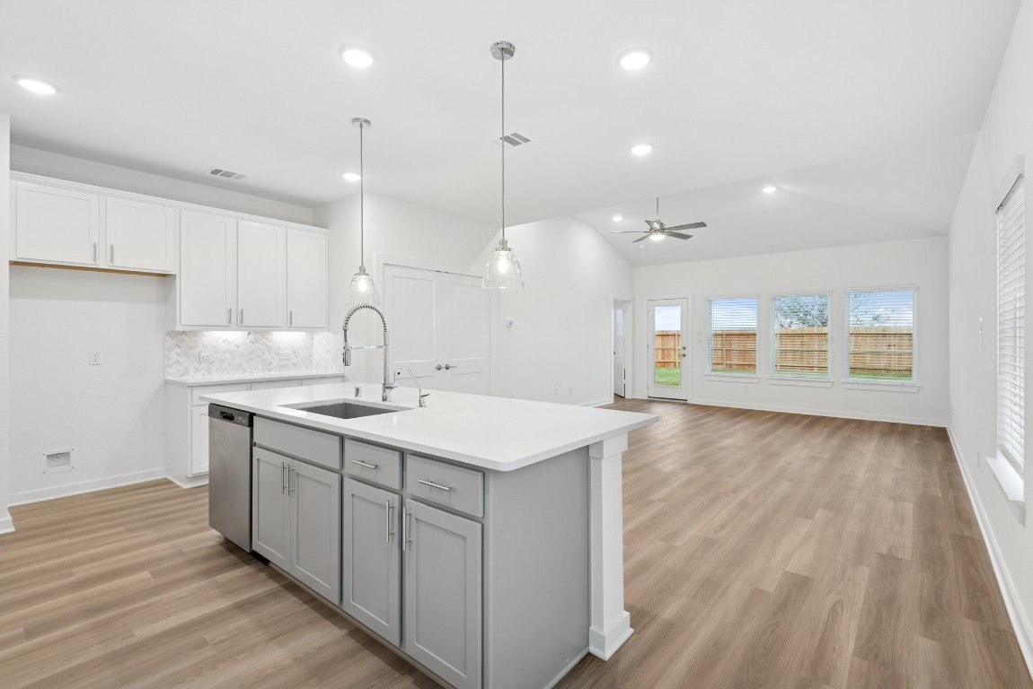 3422 Fresh Bluestream Lane Rosenberg, TX 77471 - Photo 25 of 48