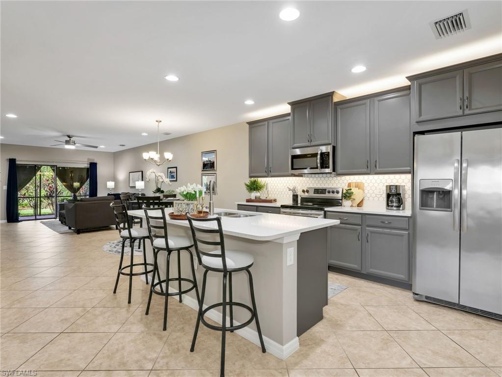 4337 Dutchess Park Road Fort Myers, FL 33916 - Photo 11 of 39