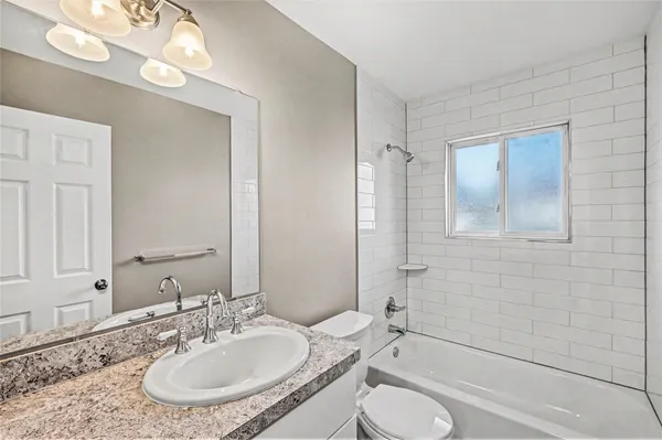 $290,000 | 2640 Crofthill Drive, Auburn Hills, MI 48326