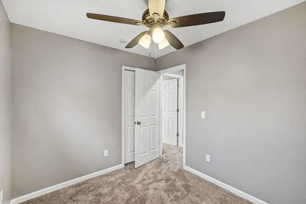 $290,000 | 2640 Crofthill Drive, Auburn Hills, MI 48326